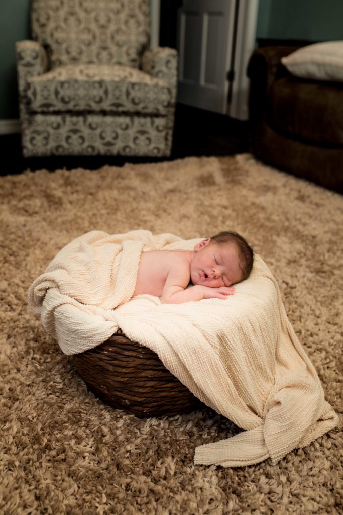 Quad Cities Newborn photographer - Baby in basket - Lifestyle newborn