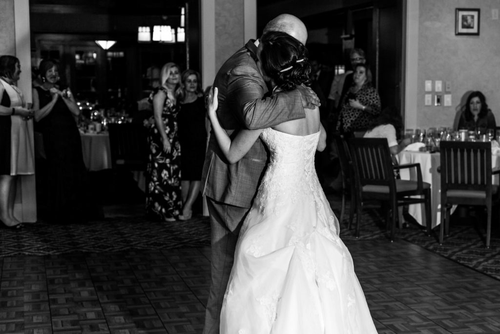 Quad CIties Wedding Photographer - Quad Cities Photographer - Photographer Quad Cities - TPC Deere Run Wedding - Reception - dancing