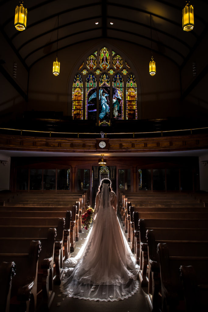 Quad Cities wedding - Quad Cities Wedding Photographer - cadenza photo imaging - Stoney Creek - St. John's Methodist - Moline, IL